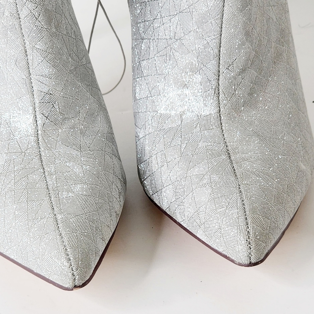 Elditas Women's Skylar Silver Shimmering Stiletto Heels Ankle Bootie Size 8 - Picture 8 of 11